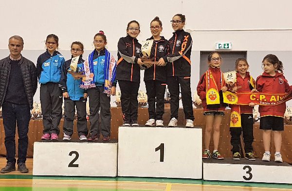 Pódio Equipas Iniciados Femininos